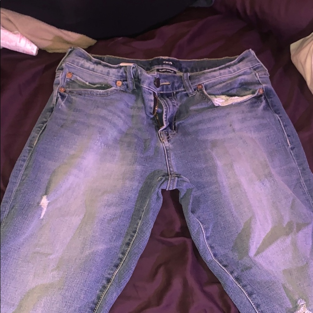 Medium wash ripped jeans